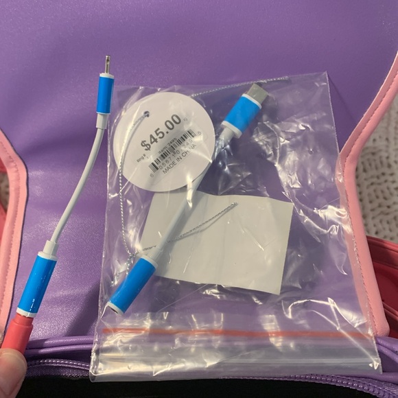 Retro Functional Telephone Purse - Picture 12 of 16